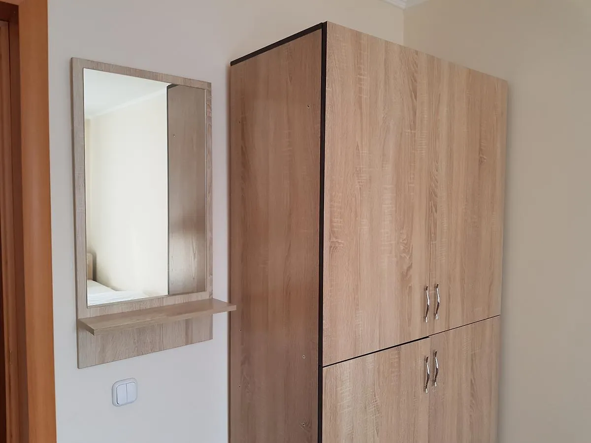 Hostel Nomad 4X4 Nur-Sultan