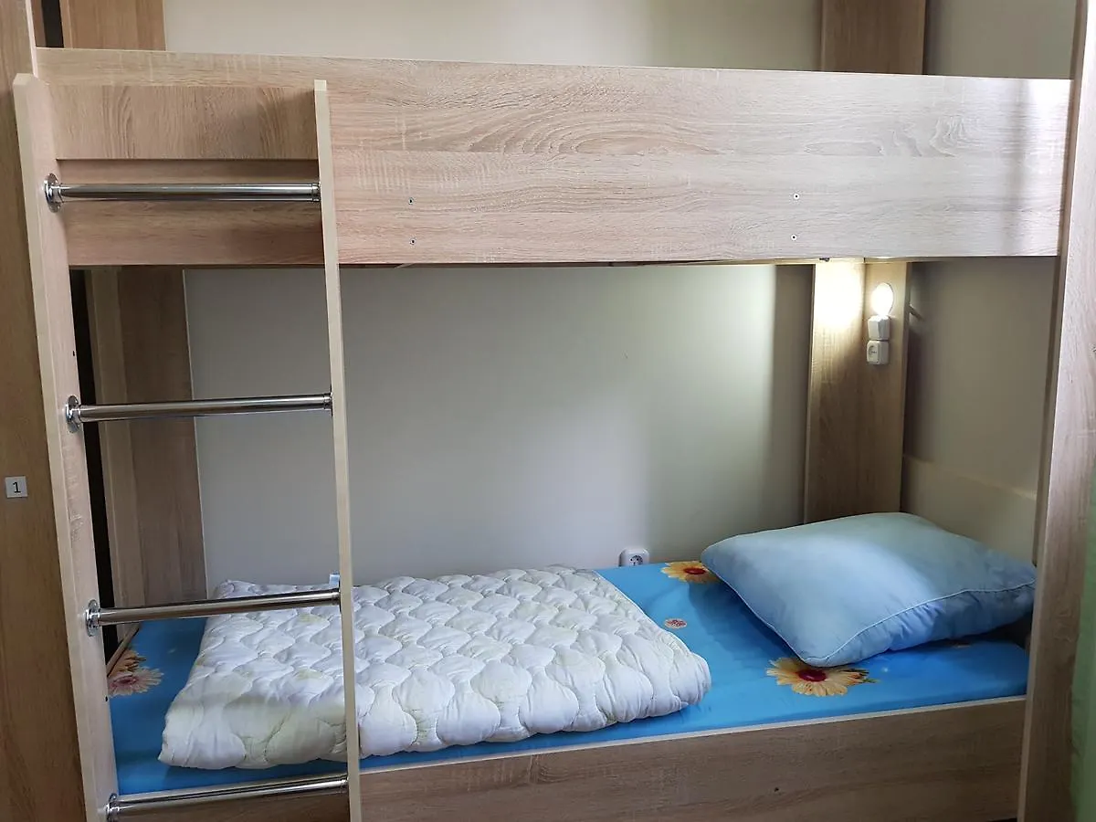 Hostel Nomad 4X4 Nur-Sultan