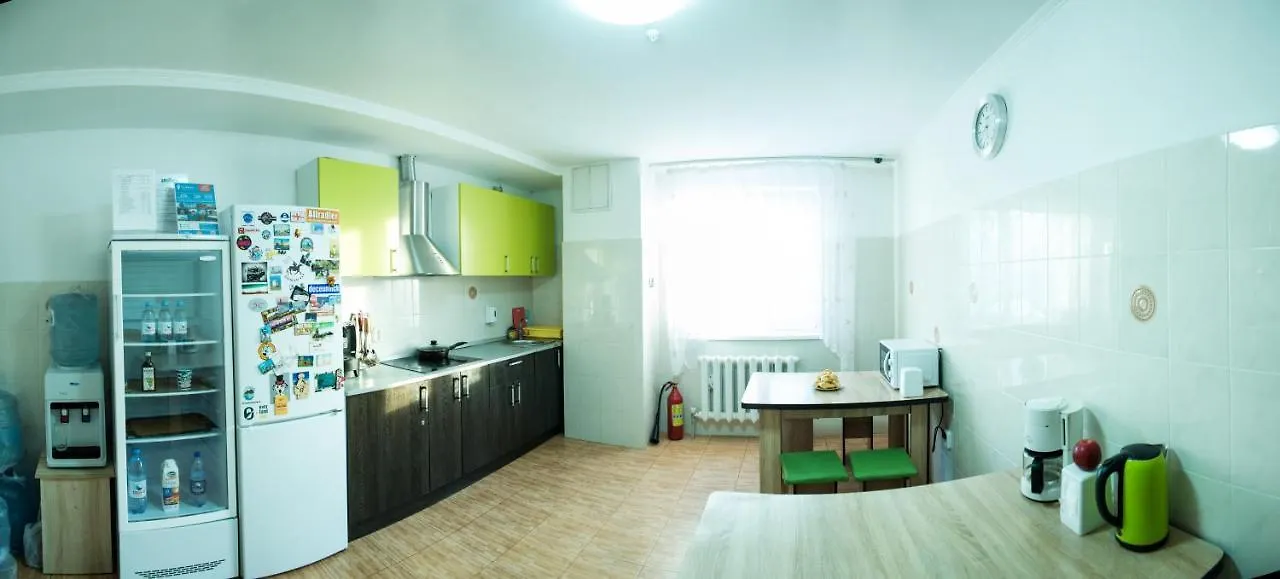 Hostel Nomad 4X4 Nur-Sultan