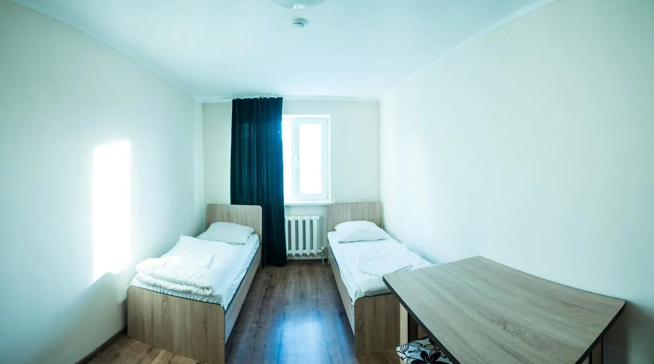 Hostel Nomad 4X4 아스타나 카자흐스탄